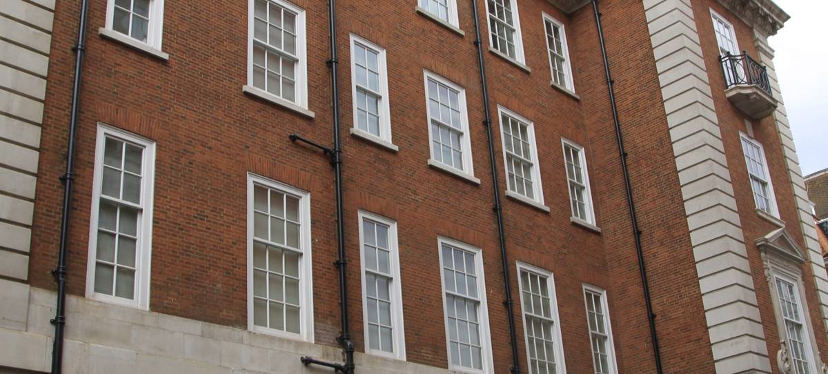 Sash windows installed at Carlos Place